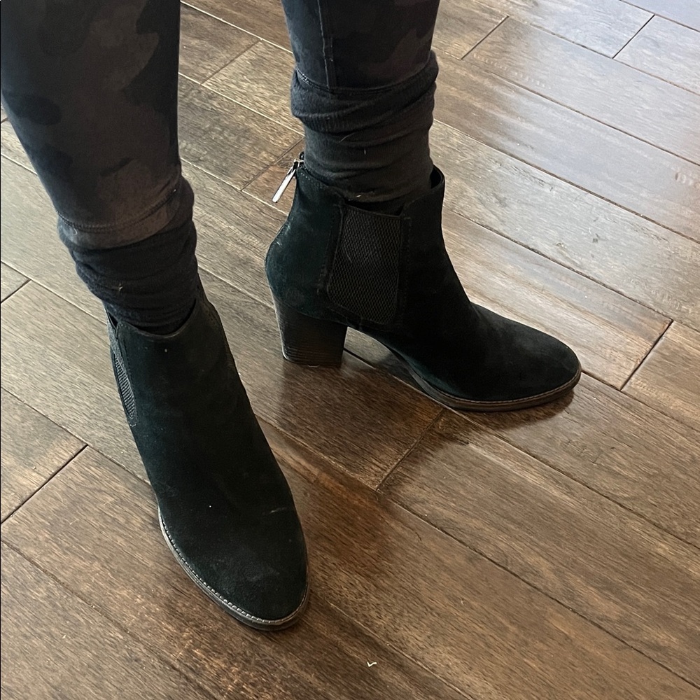 Aquatalia Waterproof Black Suede Ankle Booties